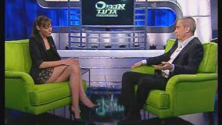 Gal Gadot Interview Avri Gilad Talk Show Sep 2009 Hebrew [upl. by Schilit]