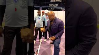 Wait for and 🙏💪 Kai Greene 🔥bodybuilder king mrolympia shorts [upl. by Ylevol]