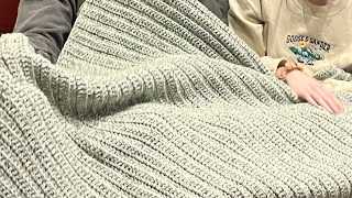 How to Crochet A SUPER CHUNKY Blanket  Throw  Cosy Cottage VIBES [upl. by Anelrihs]