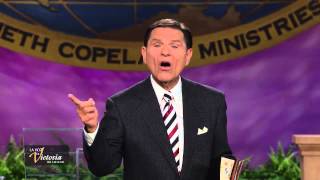 Los Poderosos Resultados de Orar en el Espíritu  Kenneth Copeland [upl. by Ahgiela]