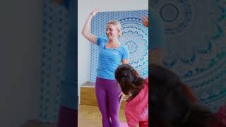 YOGA mit Pummeleinhorn amp kids4yoga 🧘 Nr 03 quotHallowinkquot [upl. by Giorgi]