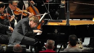 Daniil Trifonov  Rachmaninoff Piano Concerto no 4  live 2015 [upl. by Ienttirb]