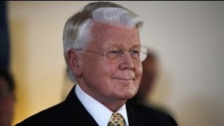 Präsident Grimsson in Island wiedergewählt [upl. by Anaitit]