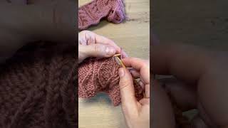 Crossing purl and twisted stitches knitting knittingtechniques [upl. by Euridice]