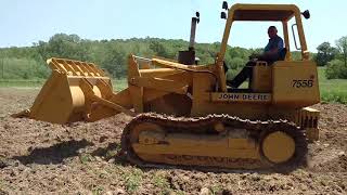 GovDeals 1989 John Deere 755B Crawler Loader with 25 YD bu [upl. by Ariaec]