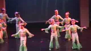 Sweet Jasmine Flowers 民族舞  小小茉莉花  Jocelyn dance 8 years old [upl. by Stead]