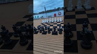 Schachbrett auf einem Schiff freiluftschach schachspiel schachfreunde schachverein chesséchecs [upl. by Kroll]