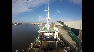 UK268 “JacobaAlyda” Sailing to Lauwersoog and landing the catch fishing sea trawling fish [upl. by Viola]