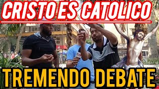 EN PLENA ENTREVISTA ENTRA EXPASTOR Y DICE QUE JESÚS NO FUE CATÓLICO TREMENDO DEBATE PARTE 1 [upl. by Marsha]