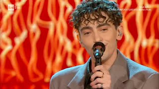 Michele Bravi canta quotUmorismo italianoquot  Domenica In 19052024 [upl. by Gnoh]