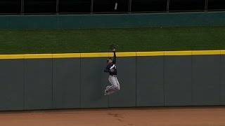 Carlos Gomez robs Joey Votto of a home runAGAIN [upl. by Olnek]