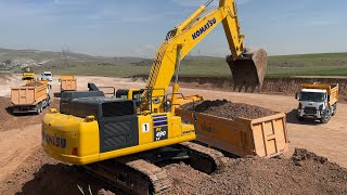 Komatsu Excavator loading double sided truck [upl. by Ran]