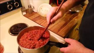 Spaghetti With Italian Sausage and Hamburger Meat Sauce [upl. by Drusilla]