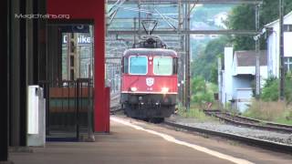 Züge an einem lauem Sommerabend in DänikenSchweizer BahnenSwiss Trains [upl. by Baniez]