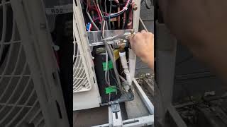 R32 Refrigerant unit installation R32 outdoor unit vrfsystem r32 fyp [upl. by Dirtsa895]