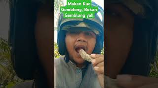 Kue Gemblong pangandaran food [upl. by Idolla]