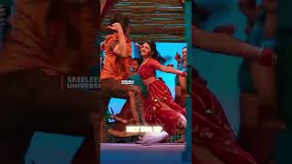 Basonti shortvideo duetcollection funny bollywoodduets dance [upl. by Arahc420]