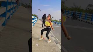 Dheere Dheere Bol Koi Sun Na Le dance youtubeshorts remix bristidance [upl. by Quintilla]