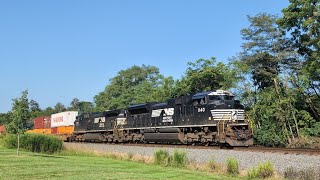 Norfolk Southern Reading line action in Alburtis and Blandon PA [upl. by Dichy478]