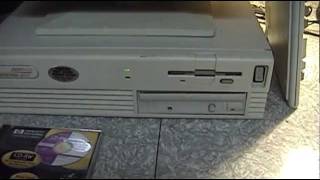 An Old CDROM Drive Plays a CDRW Disc [upl. by Atsirtal]