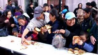 MONUMENTAL ROSCA DE REYES DESAPARECE EN 10 SEGUNDOS EN ZACATECAS [upl. by Bernarr]