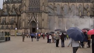 FriedensWallfahrt 3000 Pilger im Linzer Mariendom [upl. by Morgenthaler]