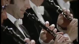 Mahler  Symphony No 1 quotTitanquot Bernstein VPO FULL VIDEO [upl. by Ashlan]