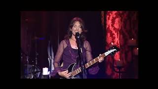 Manic Monday  The Bangles Live [upl. by Doe]