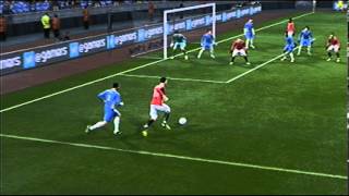 Pes 2013  Trucos y Tutoriales como hacer la jugada el scoop turn 180  Van Persie  Robben [upl. by Boesch]