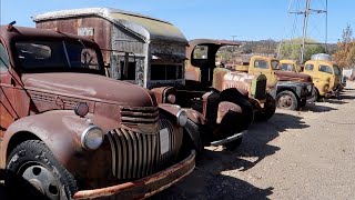 encontre CAMIONES abandonados mas ANTIGUOS y CAROS del MUNDO  Forgotten cars [upl. by Erialb]