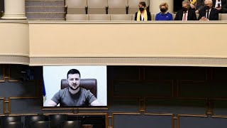 Zelensky dal vertice a Helsinki con i Paesi nordici quotNon abbiamo attaccato noi il Cremlinoquot [upl. by Mckee]