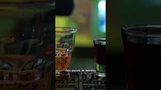 Porque as bebidas estão fora do pacote de cruzeiro [upl. by Nnylak809]