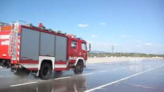 Feuerwehr Traun Fahrtechniktraining Fahrsicherheitstraining [upl. by Gettings30]