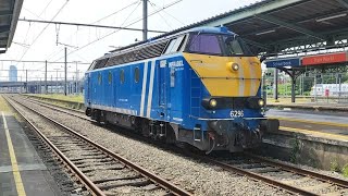 NMBS SNCB Treinen In Schaarbeek station Klaxons 10052024 [upl. by Ikilisav]