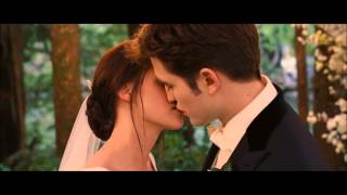 Twilight Breaking Dawn Part 1 Soundtrack  Turning Page [upl. by Lejeune]