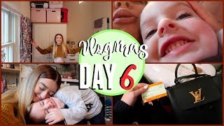 VLOGMAS DAY SIX HOW CUTE IS HE amp TRAVELLING TO LONDON [upl. by Tingey]