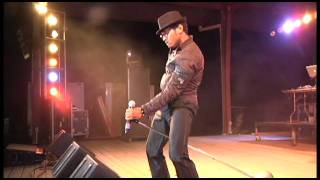 Lloyd performs Dedication to My Ex LIVE [upl. by Riem]