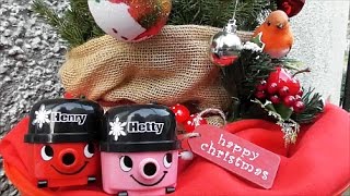 Christmas Arranging with HENRY THE HOOVER Family [upl. by Ssecnirp108]