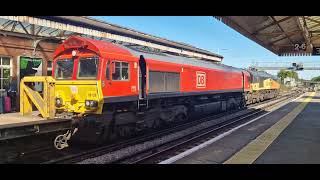 66849 and 66128 at Basingstoke on 6v27 Eastleigh to Hinksey yard 160924 [upl. by Hutner657]