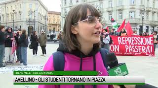 Studenti tornano in piazza per saperi e scuola liberi [upl. by Ahseer600]