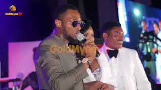 DBANJ PERFORMS FALL IN LOVE WHILE OMOTOLA AND HUSBAND DANCE [upl. by Meehaf107]