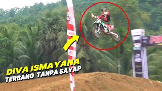 Terbang Tanpa Sayap‼️ AKSI freestyle Gokil DIVA ISMAYANA di Motocross Championship Madura 2022 [upl. by Paz]