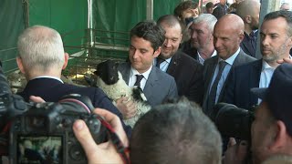 Gabriel Attal visite la Foire aux fromages et aux vins de Coulommiers  AFP Images [upl. by Jacobina]