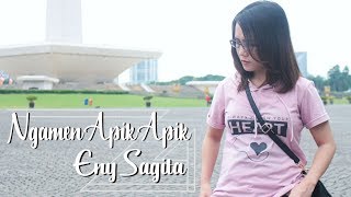 Eny Sagita  Ngamen Apik Apik  Dangdut Official Music Video [upl. by Tien377]