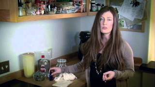 How to Make an Herbal Tincture with Peppermint Leaf [upl. by Lydie]