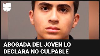 El joven de 13 años acusado de asesinar a su madre a puñaladas se declara inocente [upl. by Eserehc]