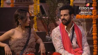 Bigg Boss 18 Live  Karan Veer Ne Pucha Chum Se Uske Boyfriend Ke Bare Me [upl. by Hpesoy]