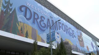 Dreamforce kicks off in San Francisco drawing in more than 40000 people with focus on AI [upl. by Januarius]