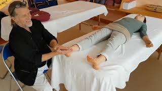 Die 5 vorbereitenden Griffe  Fußreflexzonen Massage mit Bhajan Noam [upl. by Formica]