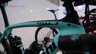 Bianchi Oltre XR3 Disc  2020 [upl. by Atinuhs]